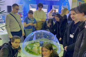 Студенты МГГЭУ приняли участие в Российской неделе высоких технологий